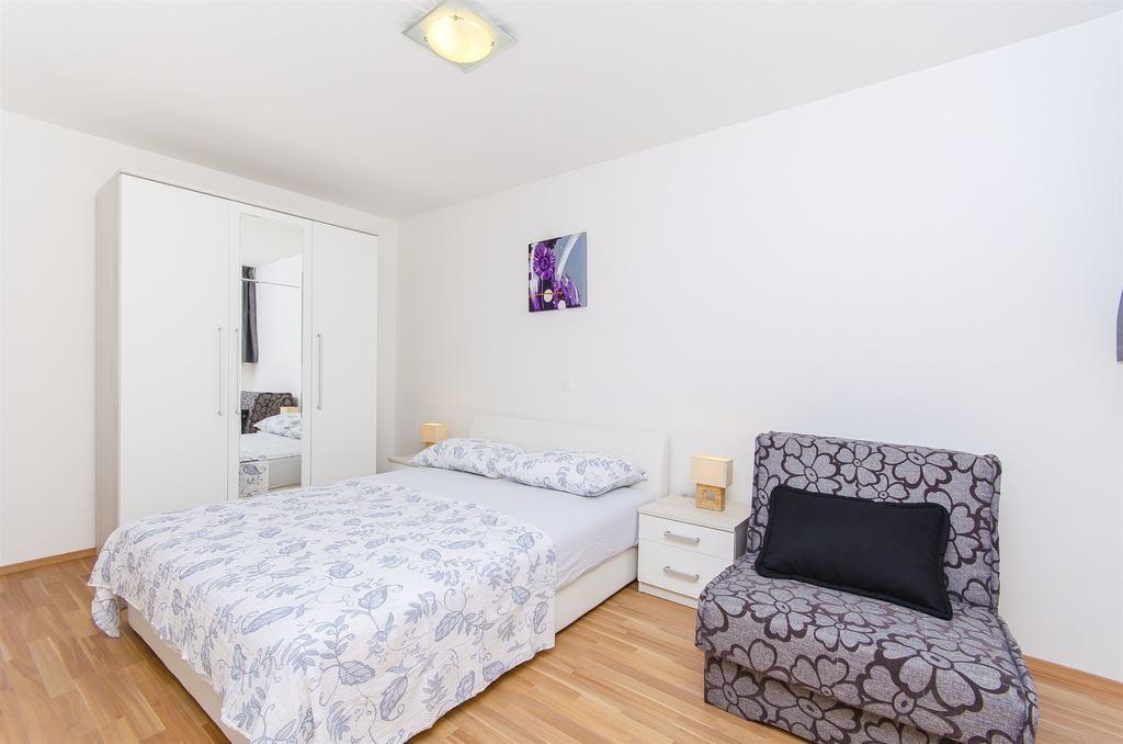 Apartment Darko Podstrana Eksteriør bilde